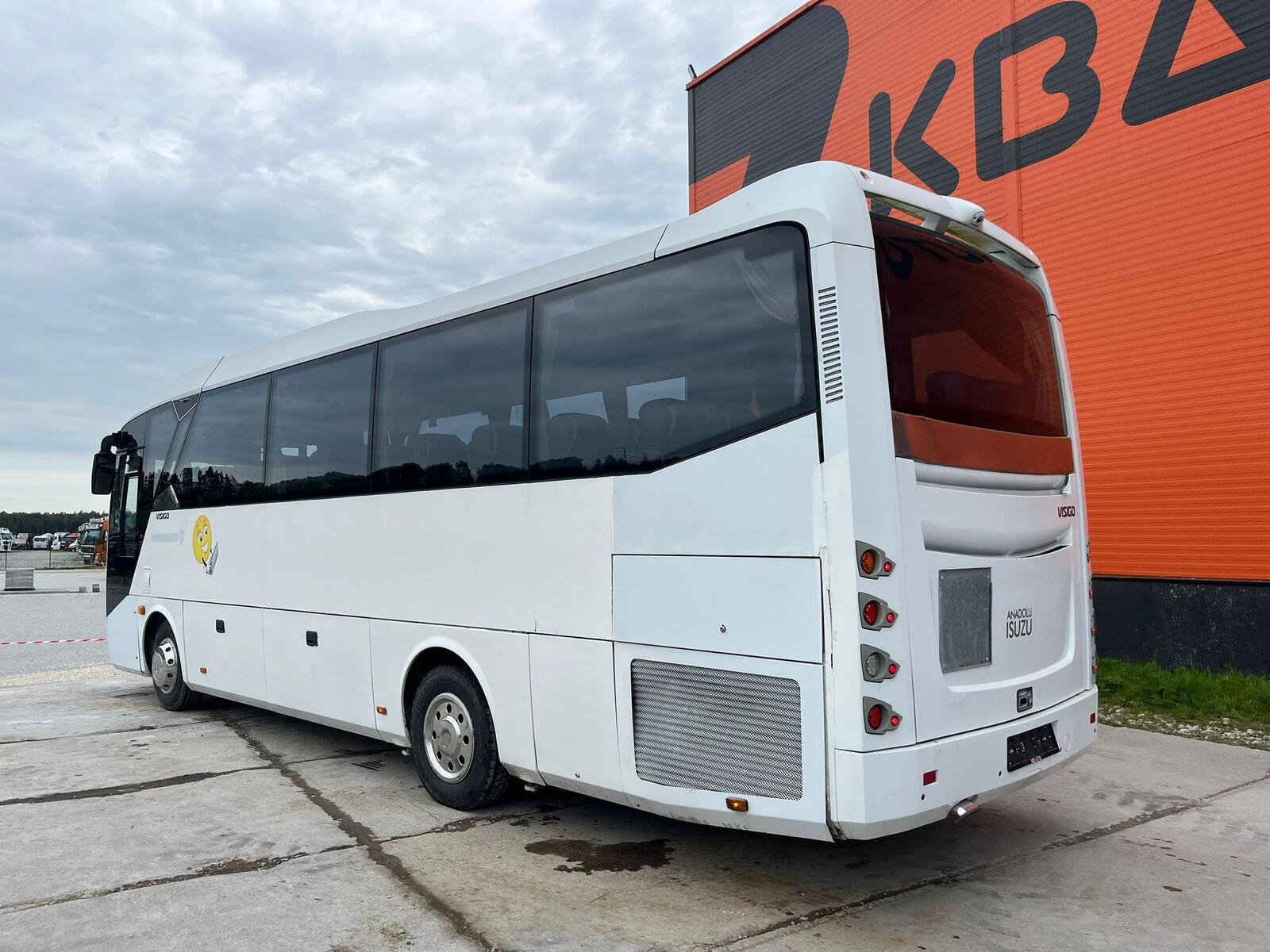 Isuzu Visigo 4x2 2014, kuva 5/27