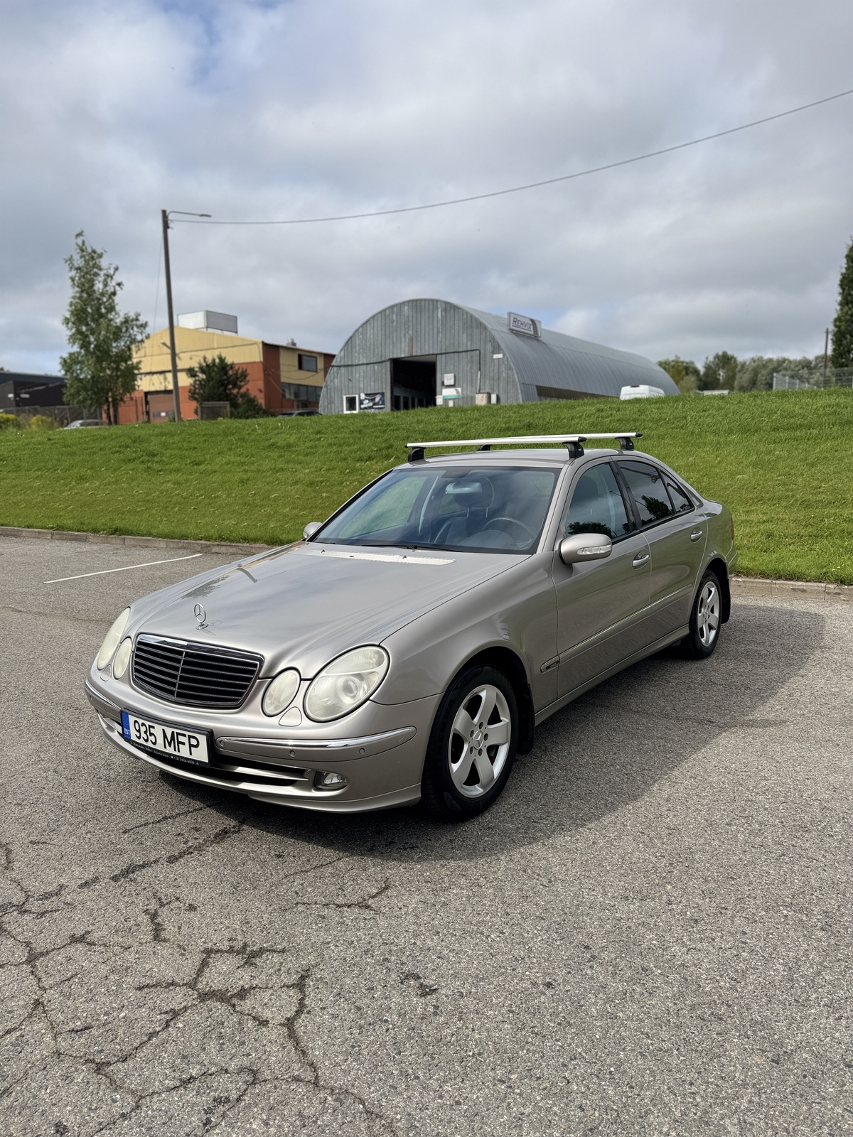 Mercedes-Benz E 200 2006, photo 3/10