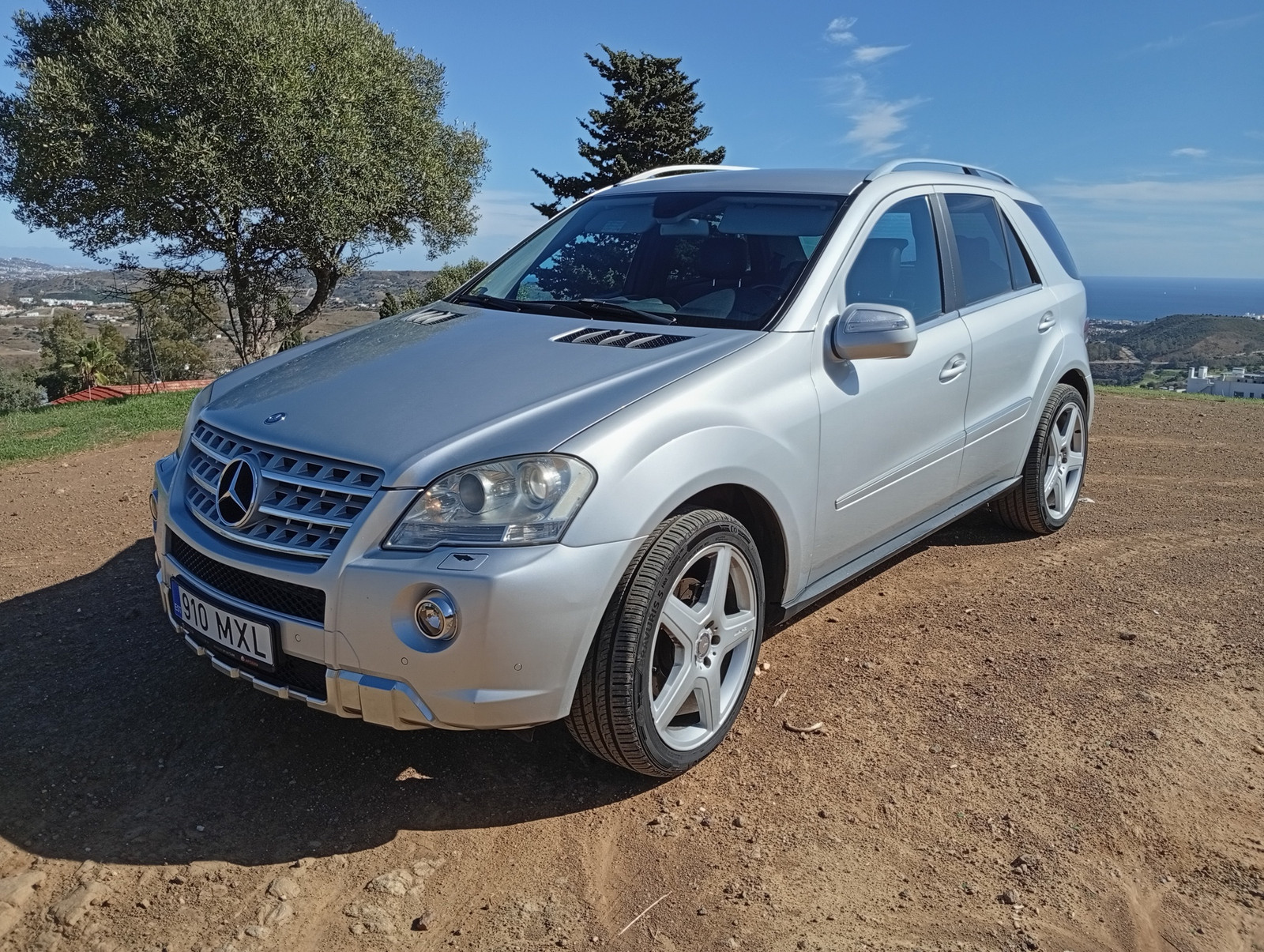 Mercedes-Benz ML 420 2009, photo 2/25