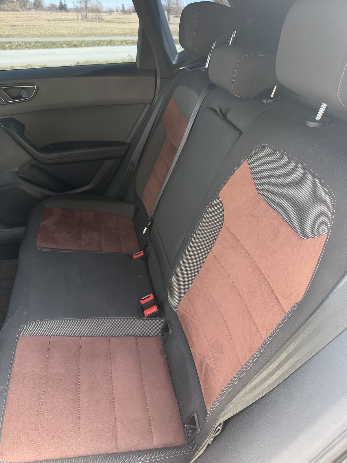 SEAT Ateca 2018, photo 4/7