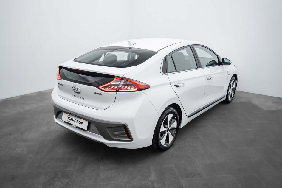 Hyundai IONIQ, 2018, 88 kW, elekter, automaat, esivedu