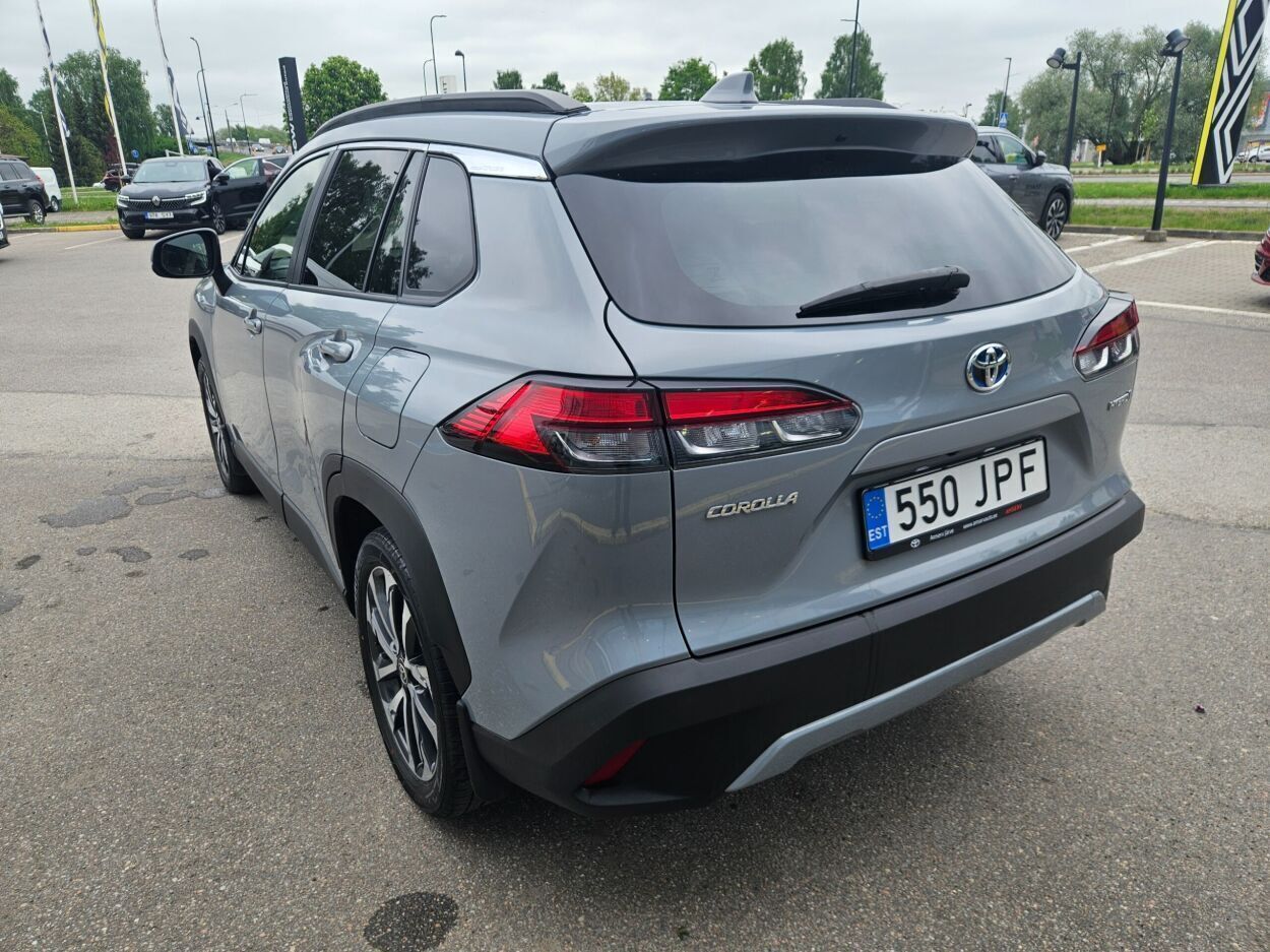 Toyota Corolla Cross 2023, photo 4/9