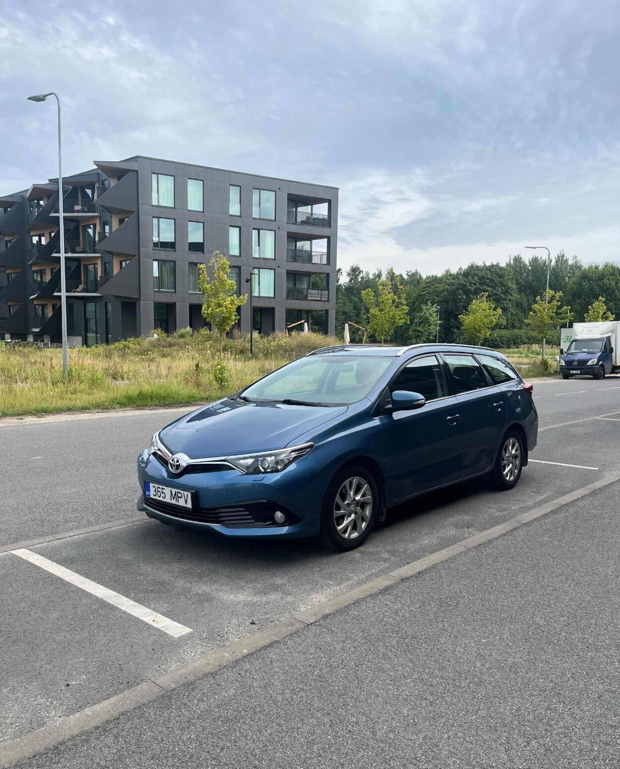 Toyota Auris 2016, kuva 2/9