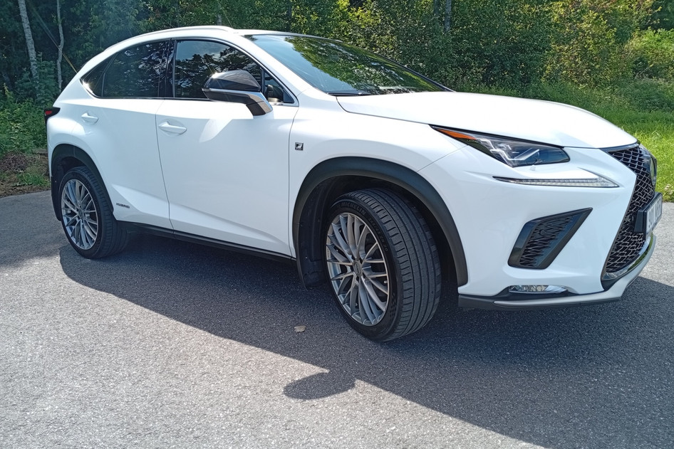 Lexus NX 300h, 2018, 2.5, 114 kW, hübriid (bensiin/elekter), automaat, nelikvedu