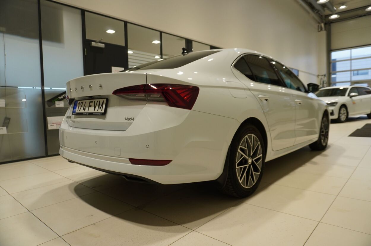 Škoda Octavia 2022, photo 3/19