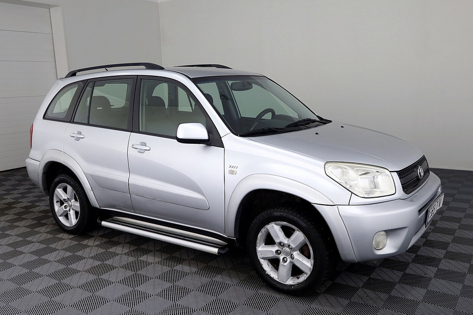 Toyota RAV4, 2004, 2.0, 110 kW, benzinas, mechaninė, visų varomųjų ratų pavara