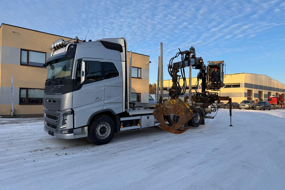 Volvo FH750, 2020, 552 kW, дизель, автомат