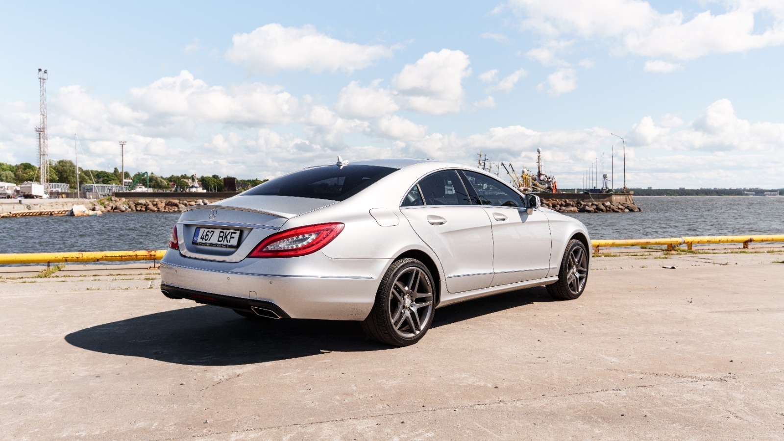 Mercedes-Benz 350 2013, kuva 7/10