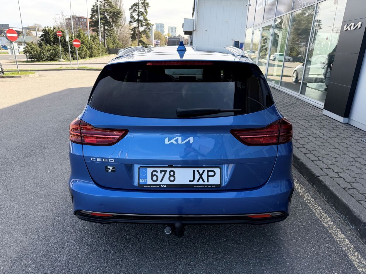 Kia cee'd Sportswagon 2023, photo 3/10