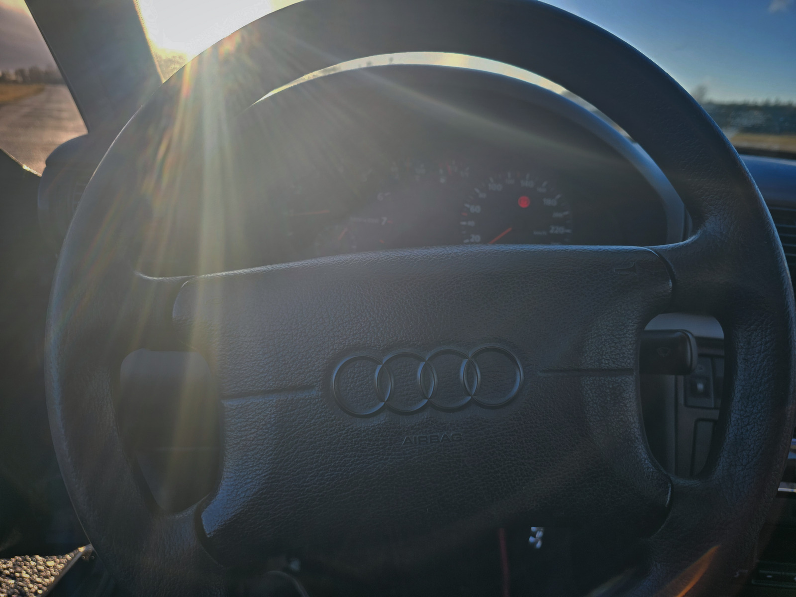 Audi A4 1995, photo 6/6