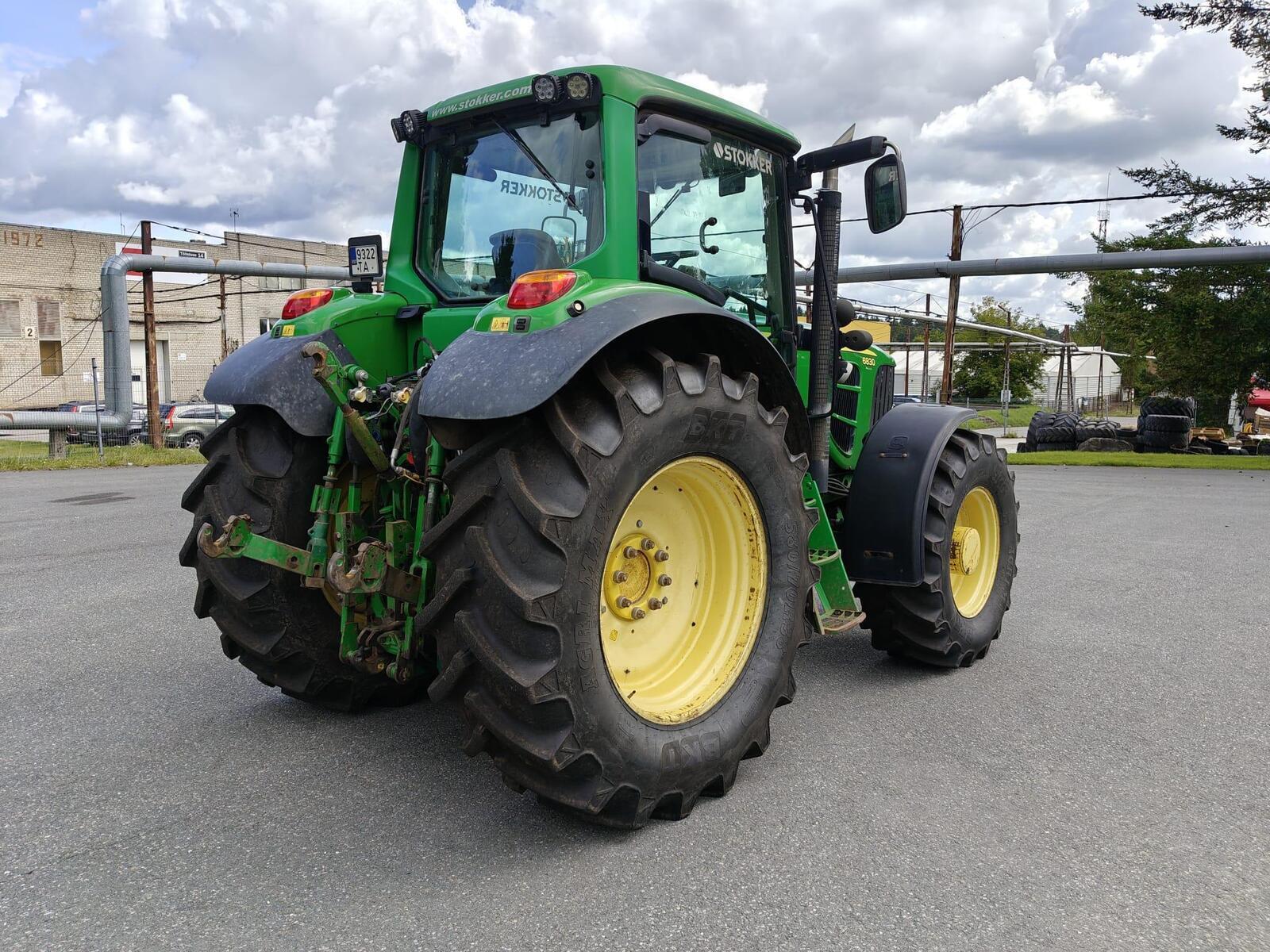 John Deere 6830, photo 3/16