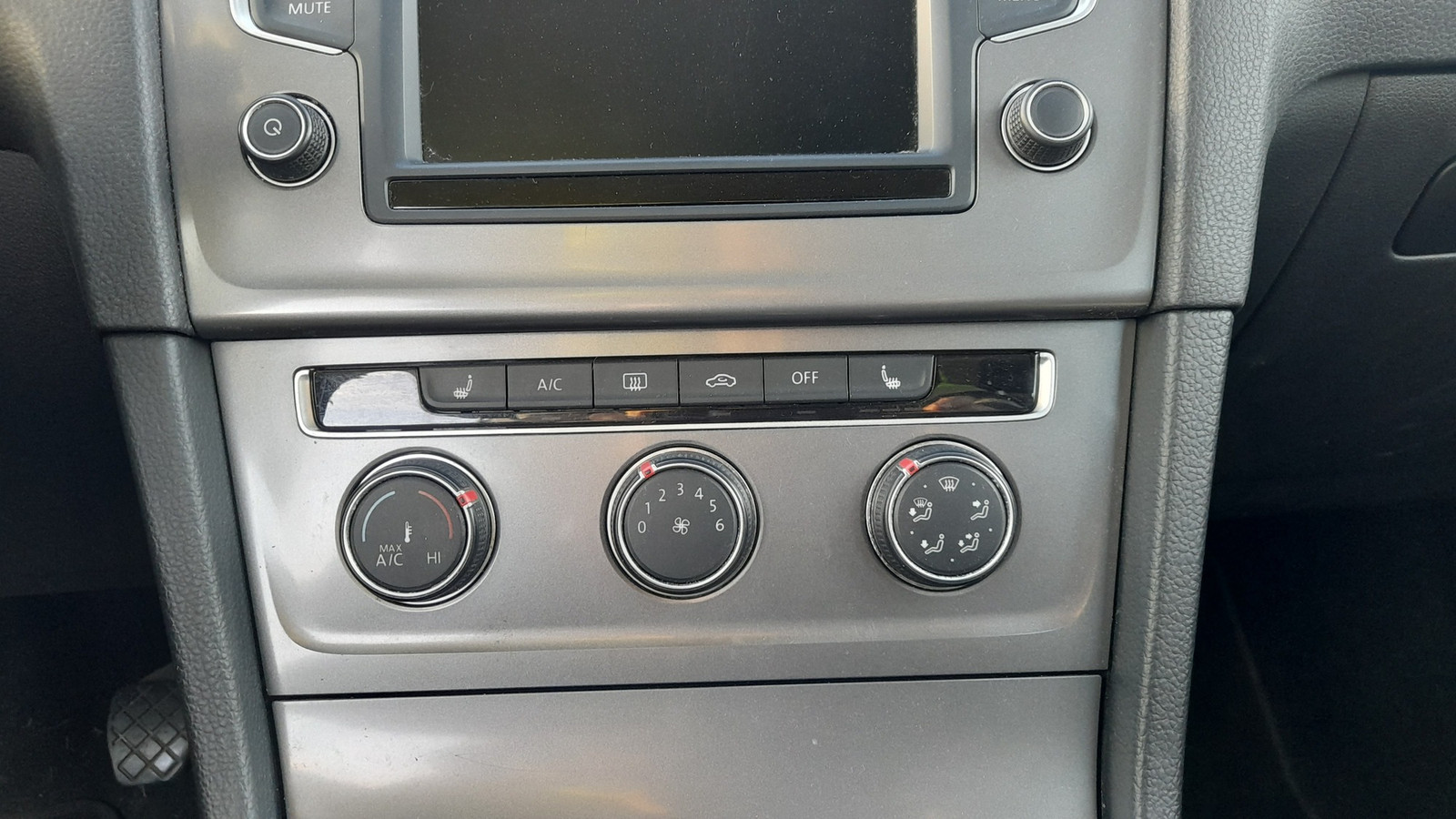 Volkswagen Golf 2015, kuva 6/8