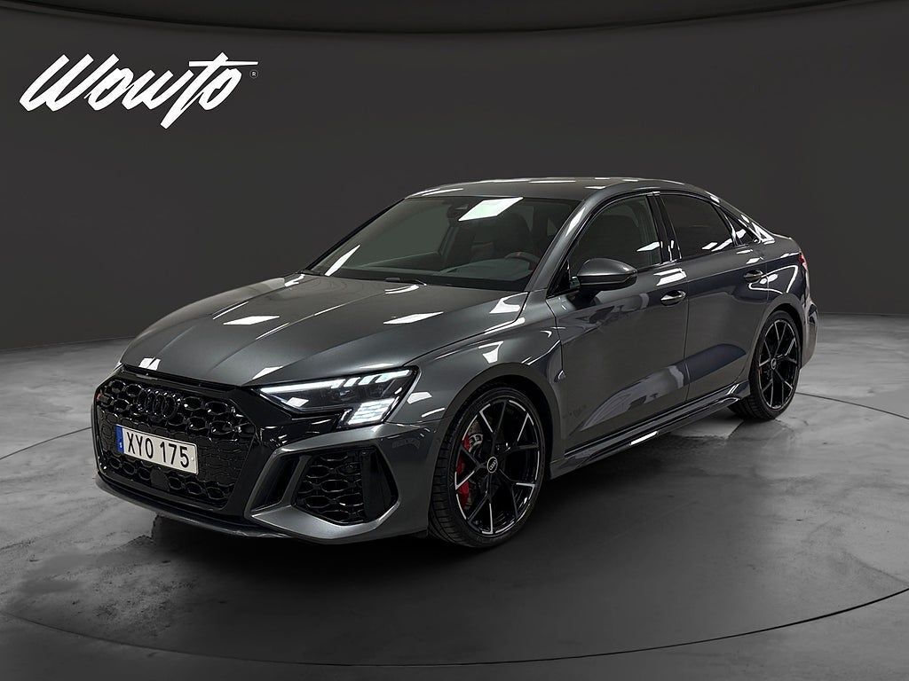 Audi RS 3 Sedan 400HK /RS-Design+ /HuD /Sportavgas /Se Spec 294kW