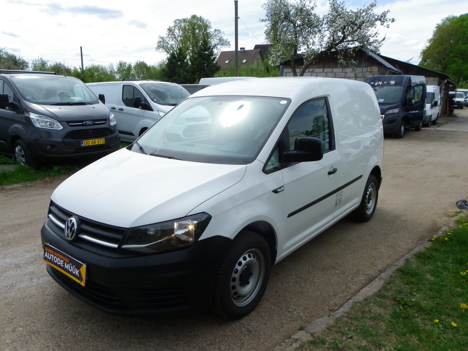 Volkswagen Caddy 2016, kuva 3/17