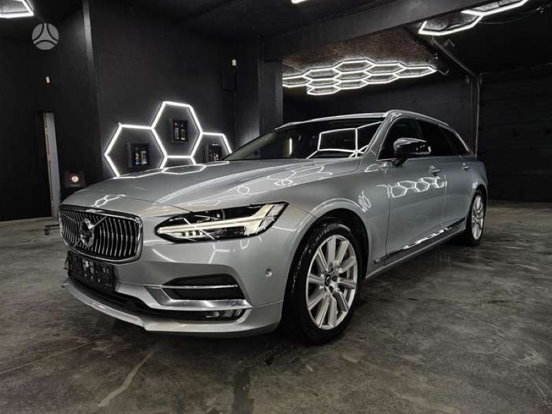 Volvo V90 2017, kuva 5/10