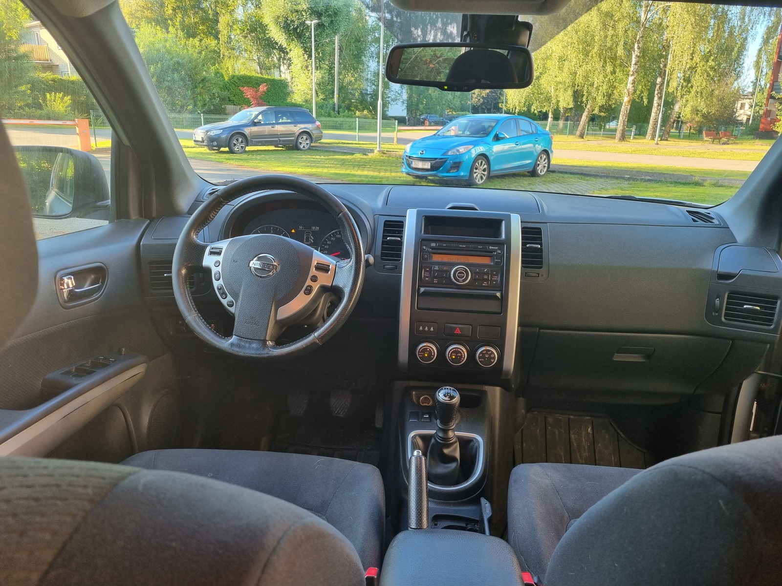 Nissan X-Trail 2011, photo 5/10