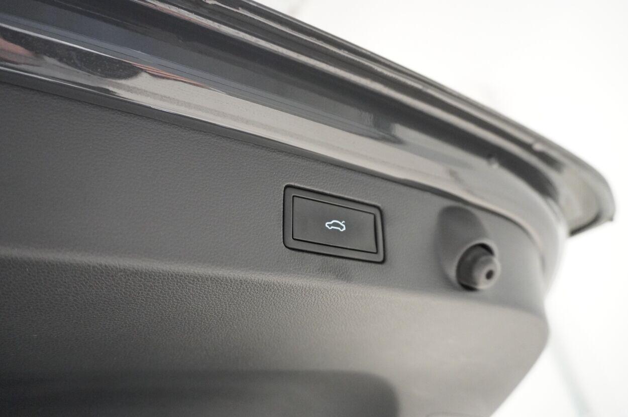 Volkswagen Arteon 2021, photo 7/10