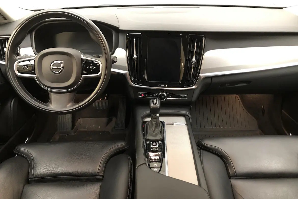 Volvo V90 Cross Country 2017, kuva 4/8