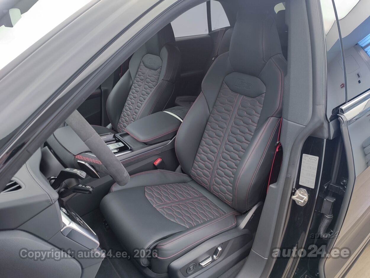 Audi RSQ8 2023, photo 6/10