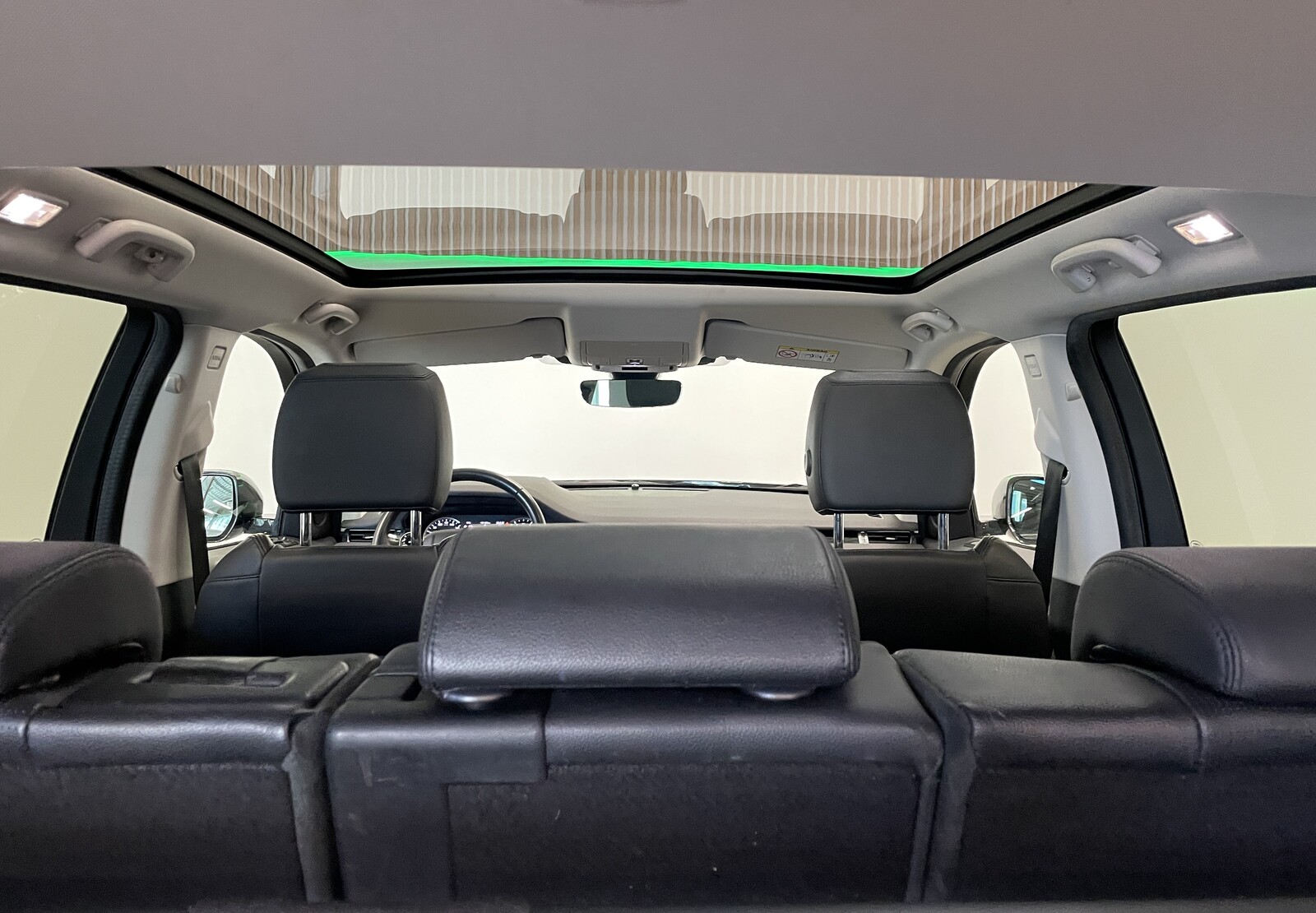 Land Rover Discovery Sport 2020, photo 7/18