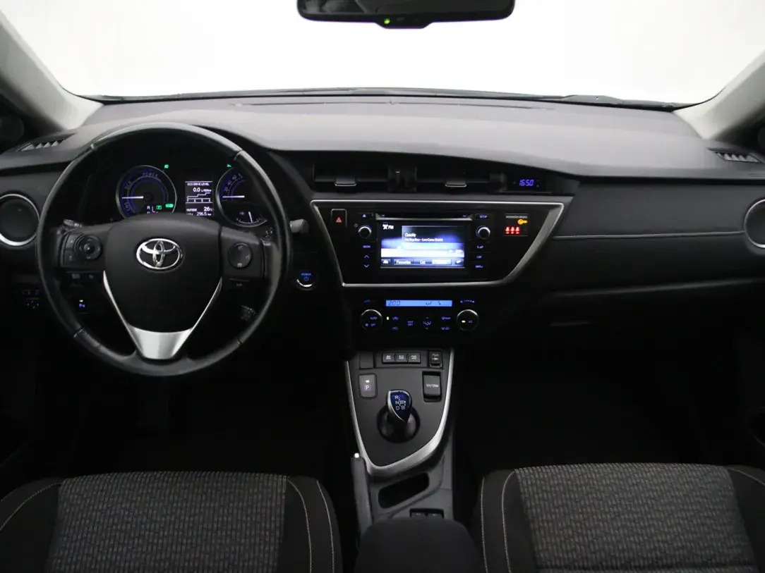 Toyota Auris 2014, kuva 2/10