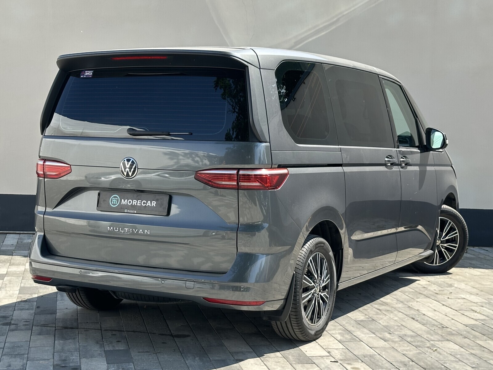 Volkswagen Multivan 2023, photo 4/30