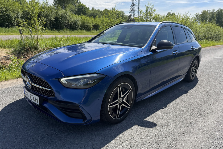Mercedes-Benz C 300, 2022, 2.0, 205 kW, hybrid (diesel/electric), automatic, rear-wheel drive