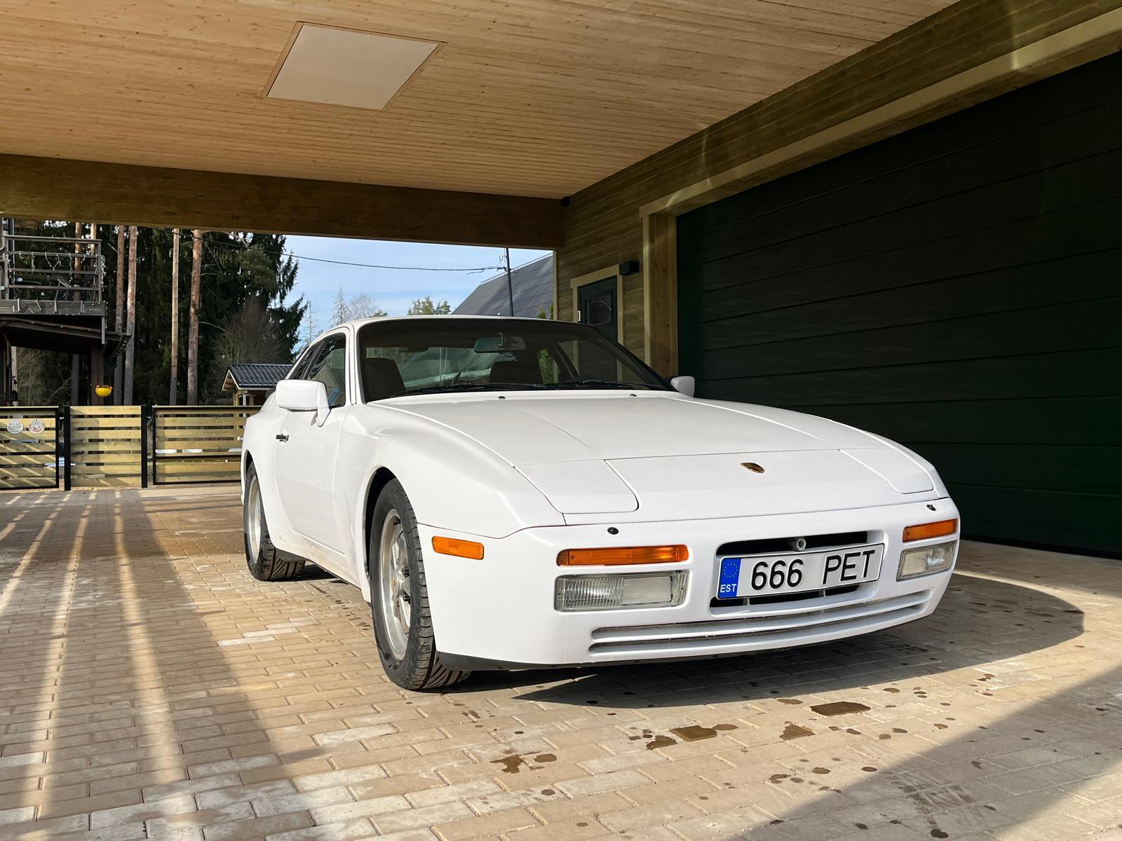 Porsche 944 1986, photo 6/10