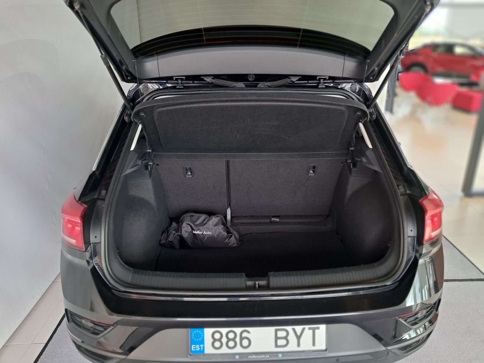 Volkswagen T-Roc 2019, kuva 7/10