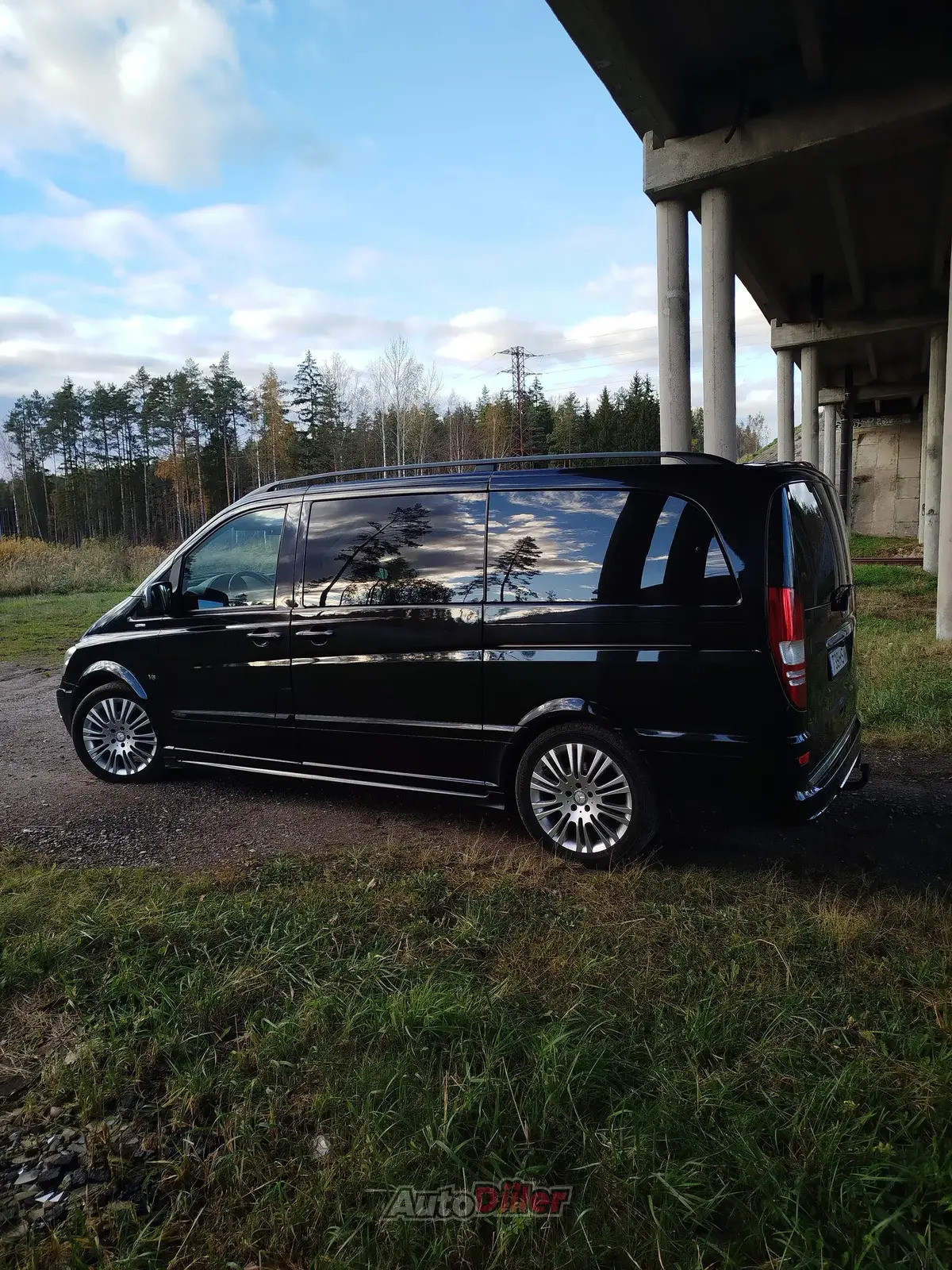 Mercedes-Benz Viano 2011, photo 2/12