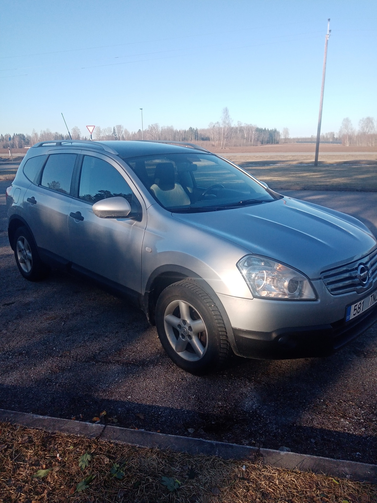 Nissan Qashqai+2 2009, photo 4/6