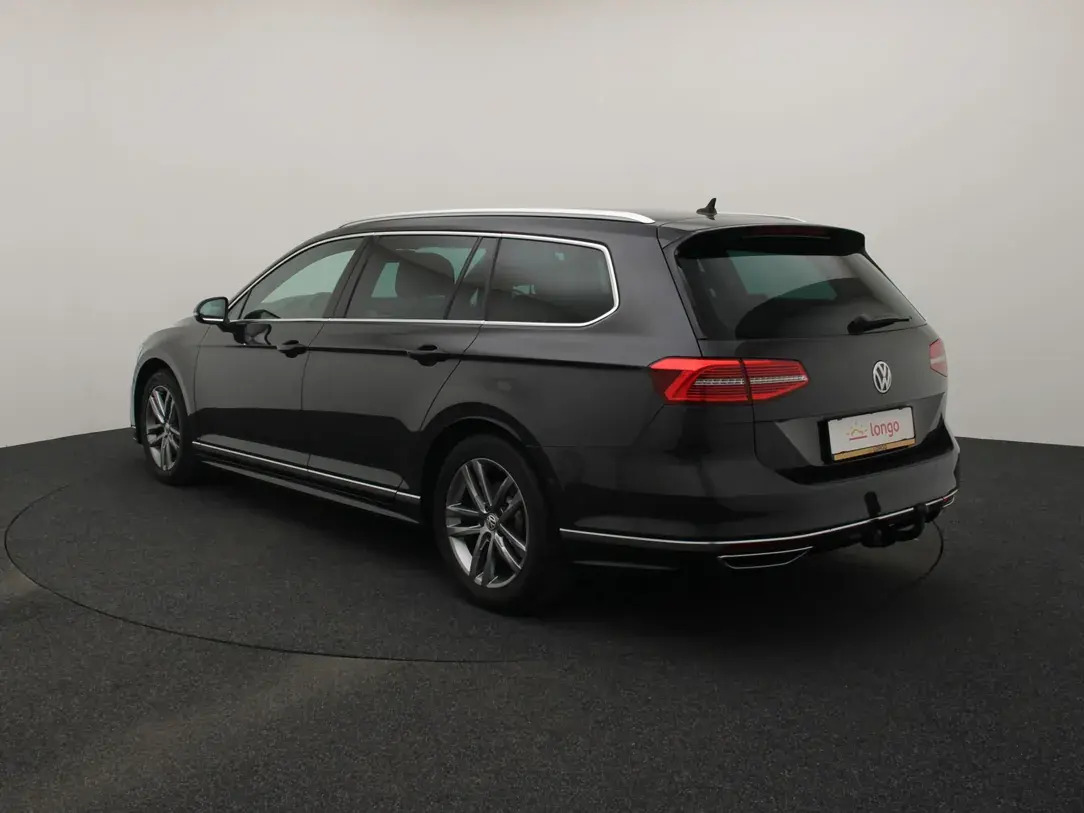 Volkswagen Passat 2017, photo 7/10