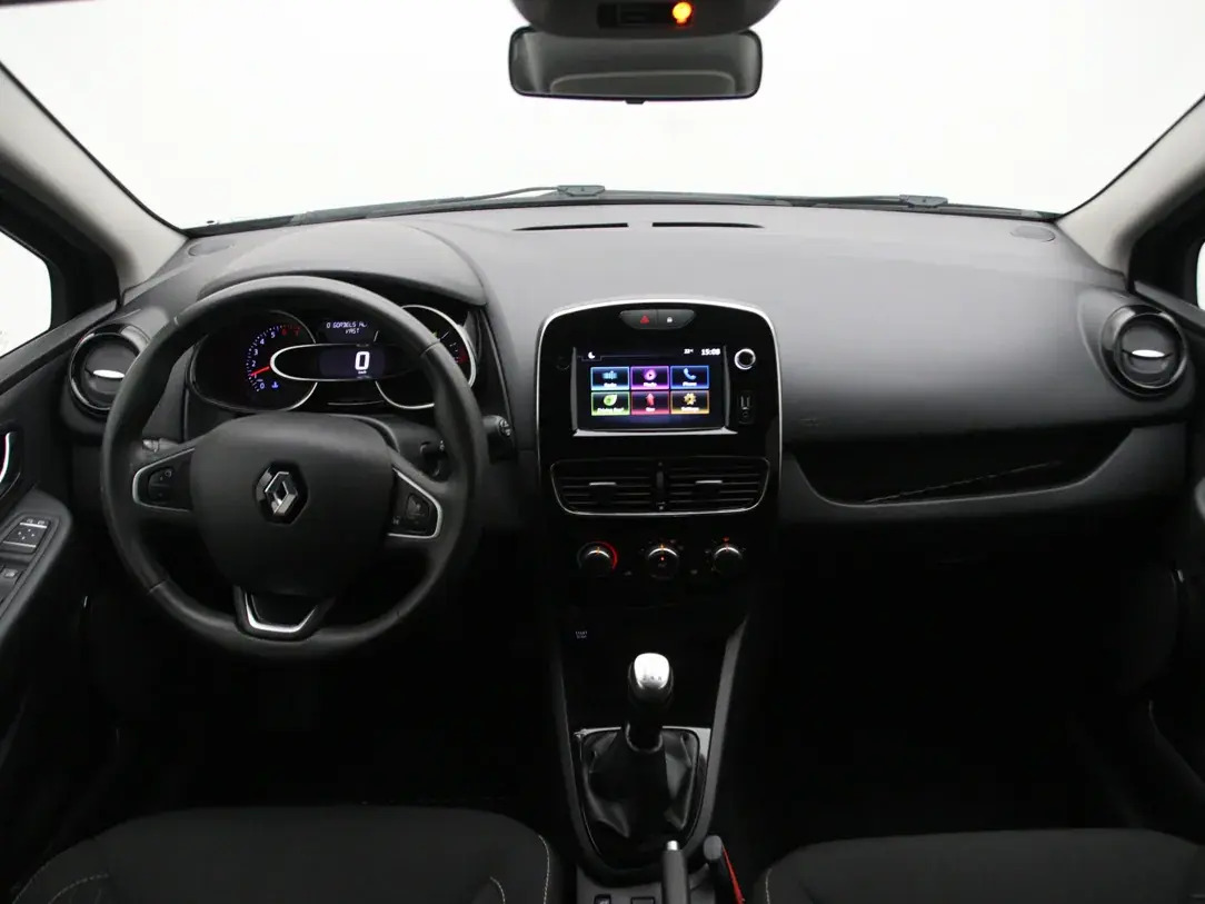 Renault Clio Limited 0.9 66kW 2019, photo 2/10