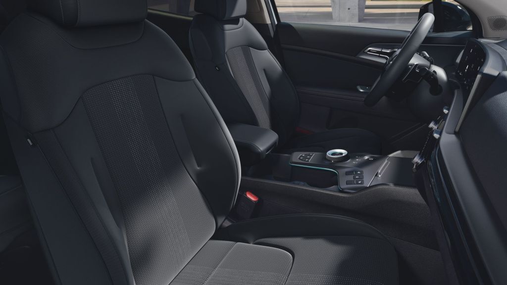 Kia Sportage EX 2025, photo 2/3
