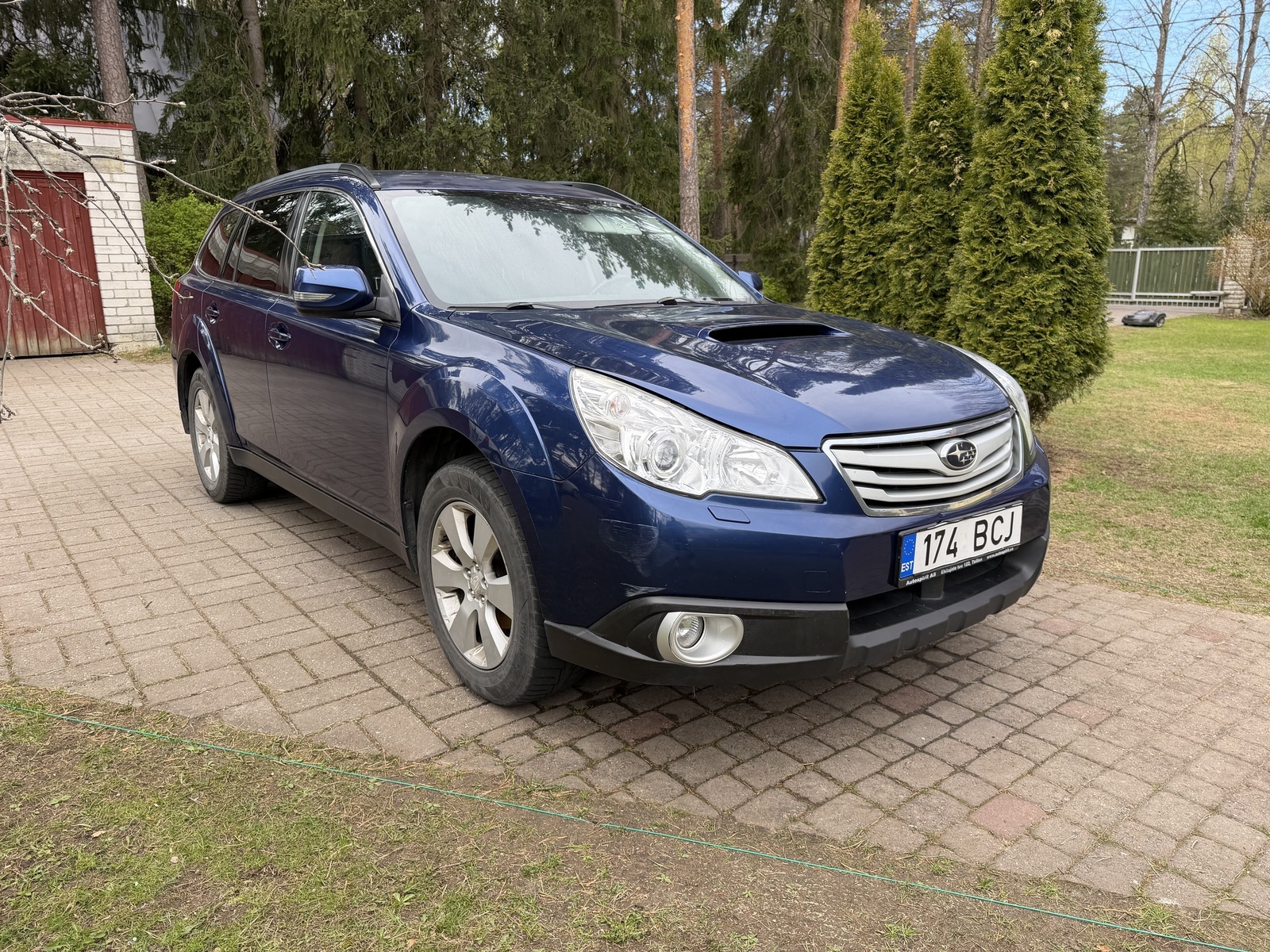 Subaru Outback 2010, kuva 2/10