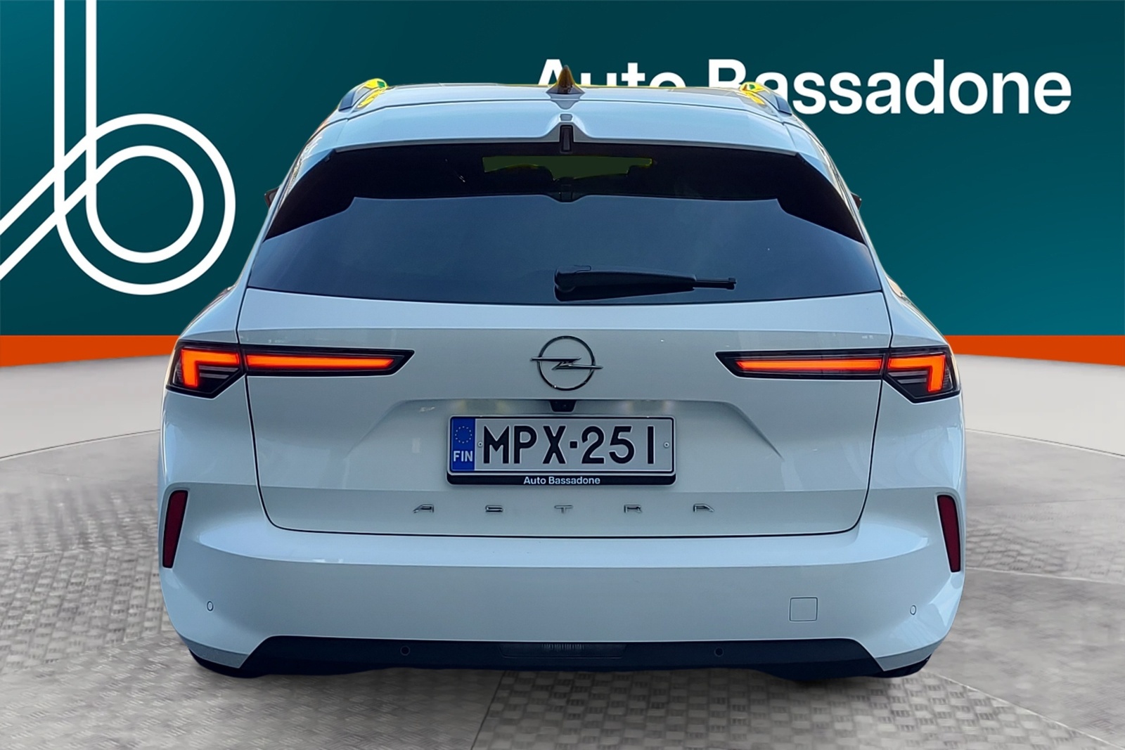 Opel Astra 2024, photo 4/10