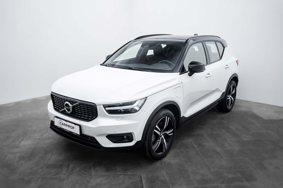 Volvo XC40, 2020, 1.5, 193 kW, автомат, передний привод