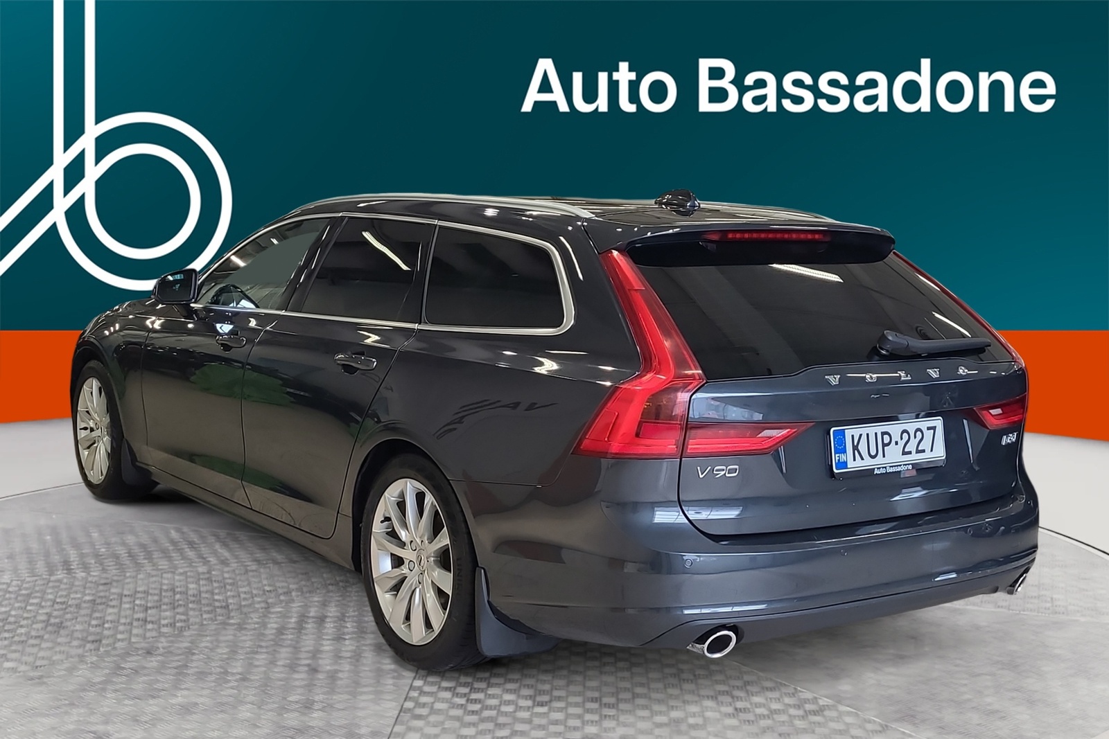 Volvo V90 2019, photo 3/36