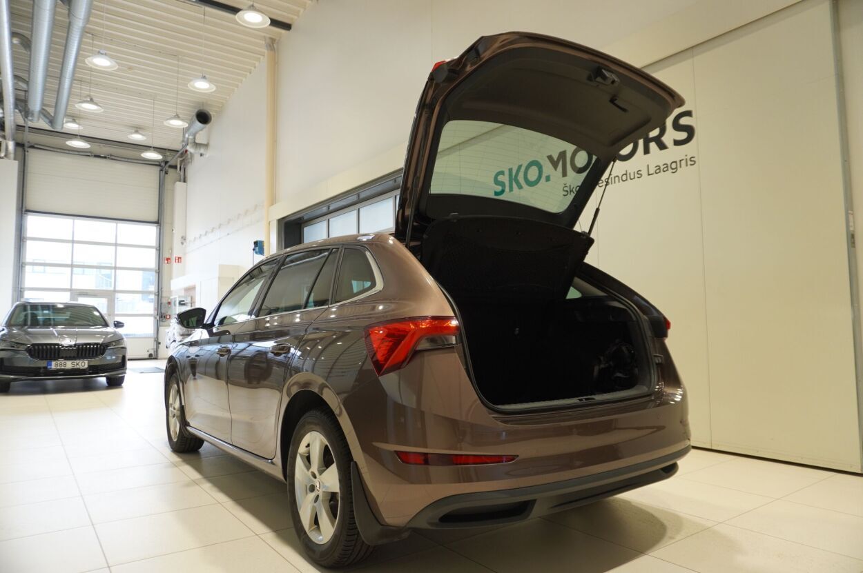 Škoda Scala 2019, photo 6/21