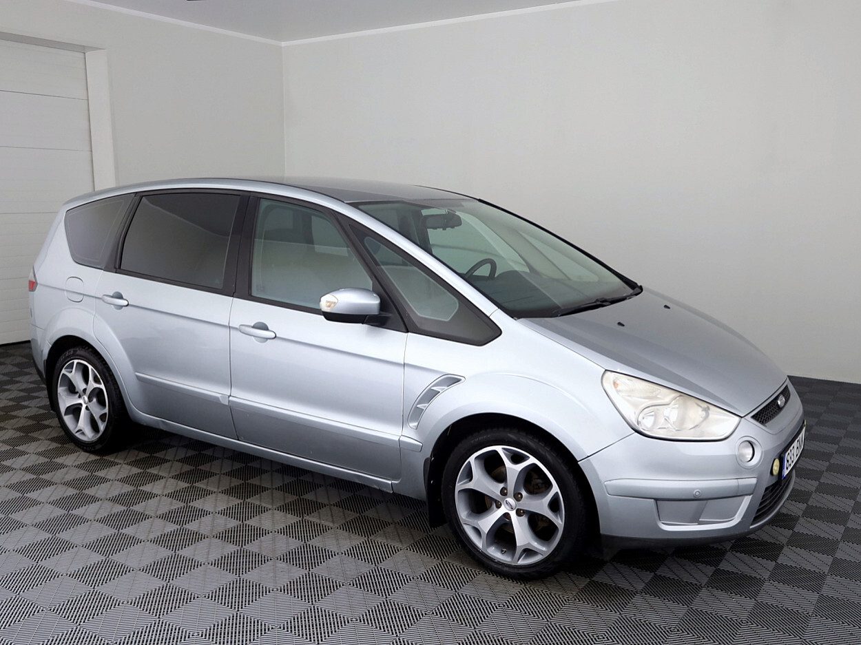 Ford S-MAX 1.8 93kW