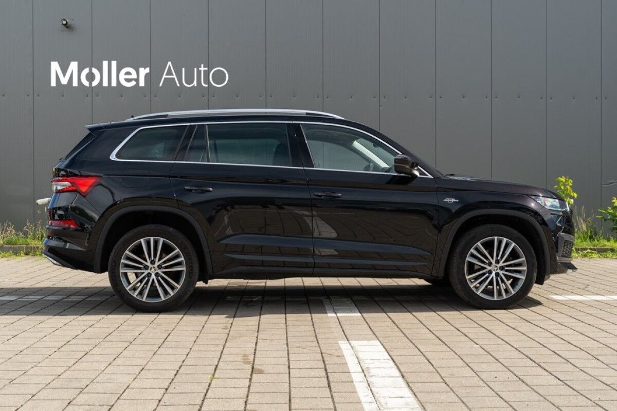 Škoda Kodiaq 2023, photo 7/10