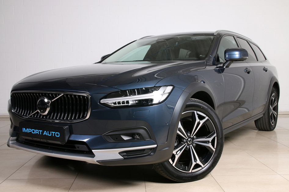 Volvo V90 Cross Country, 2021, 2.0, 173 kW, hübriid (diisel/elekter), automaat, nelikvedu