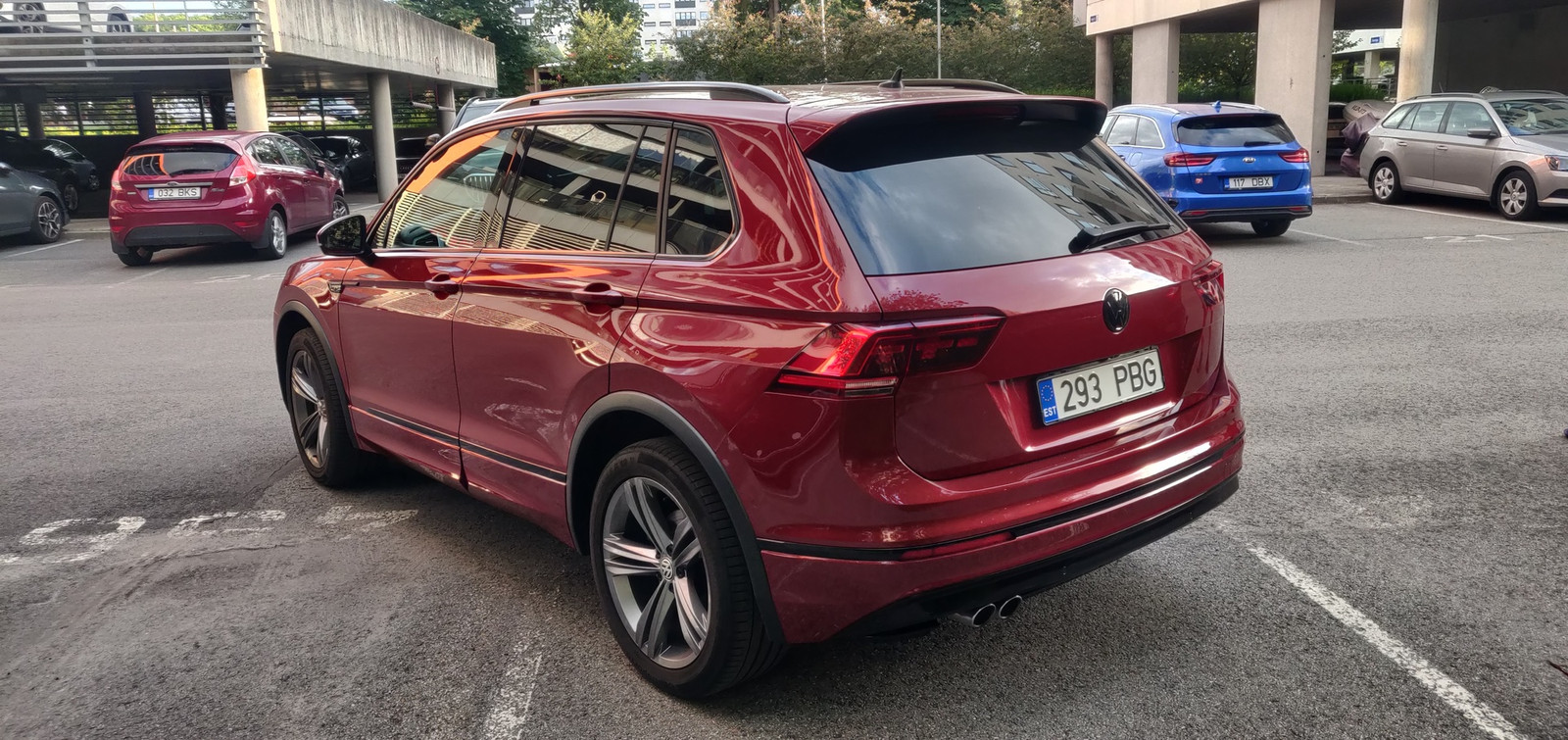Volkswagen Tiguan 2018, photo 4/7