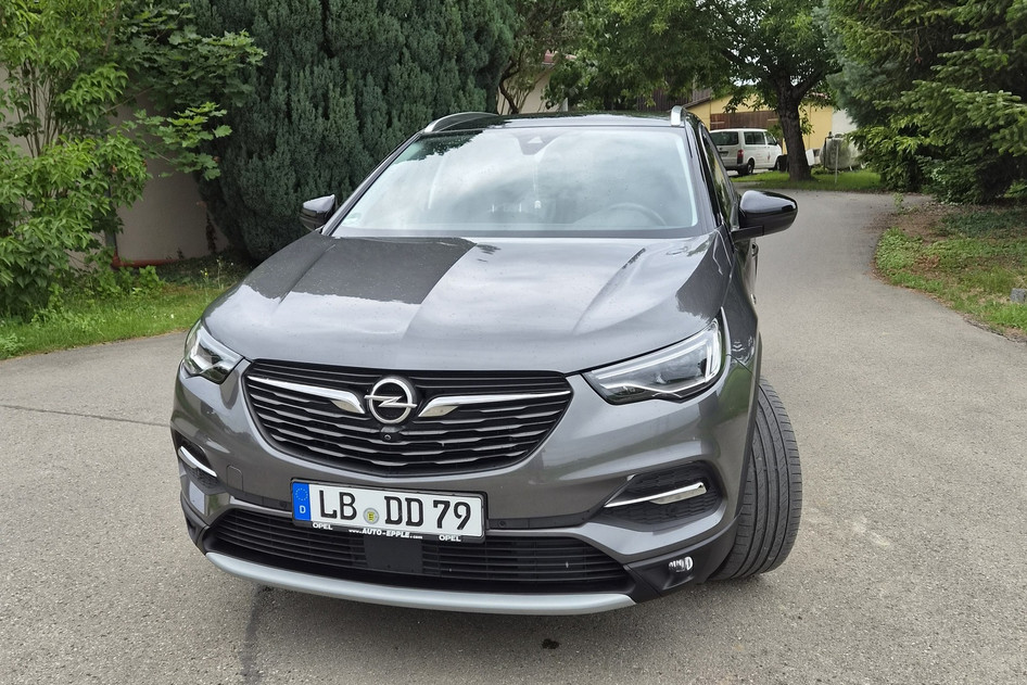 Opel Grandland X, 2018, 1.2, 96 kW, petrol, manual, front-wheel drive