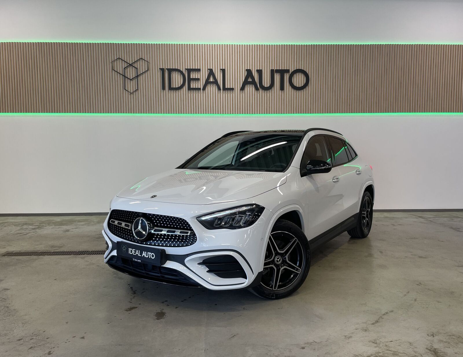 Mercedes-Benz GLA 250 AMG Night 1.3 120kW