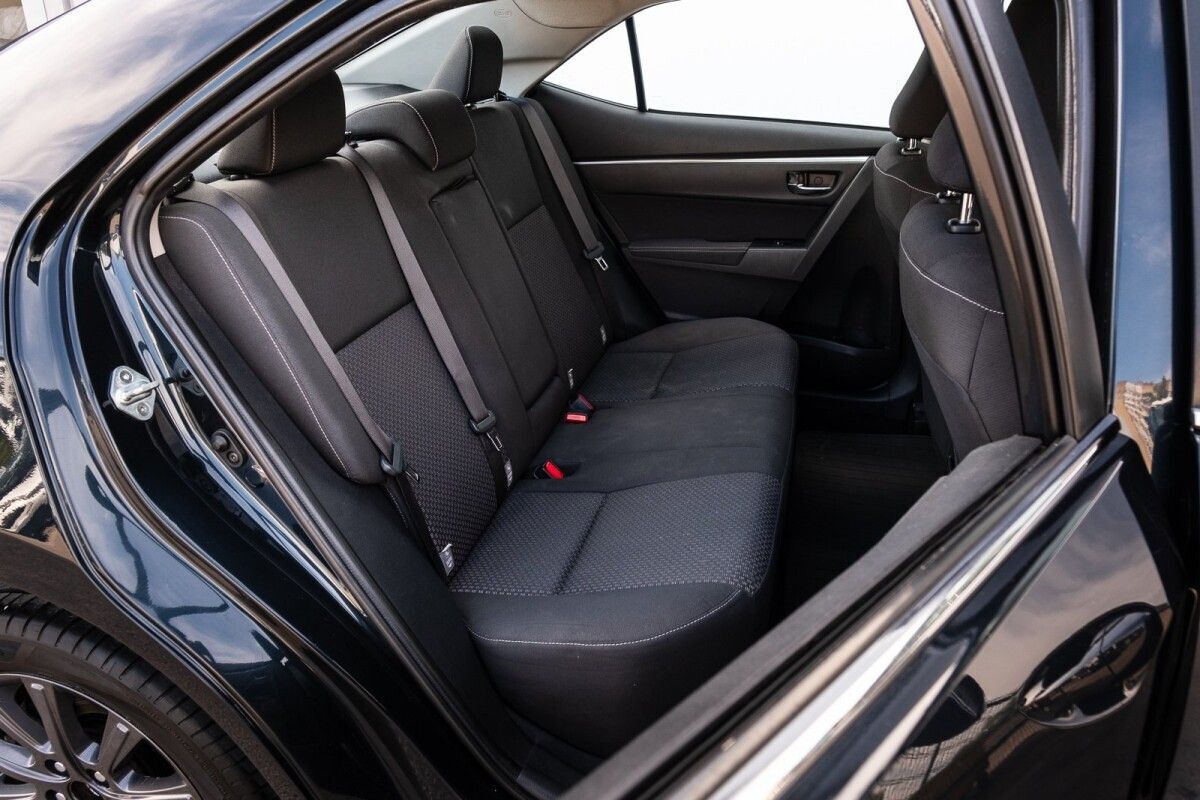 Toyota Corolla 2015, kuva 7/10