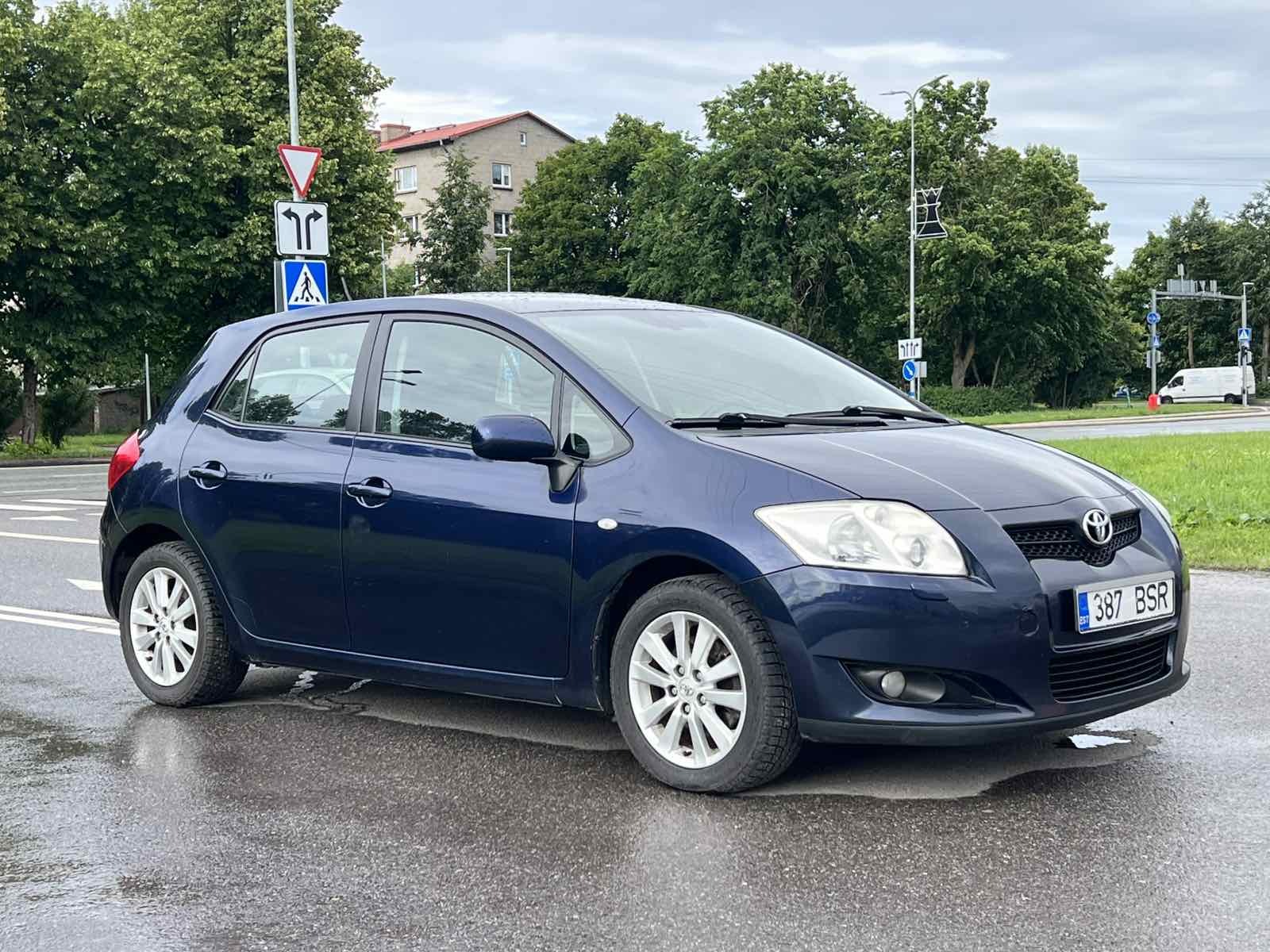 Toyota Auris 2007, kuva 2/10