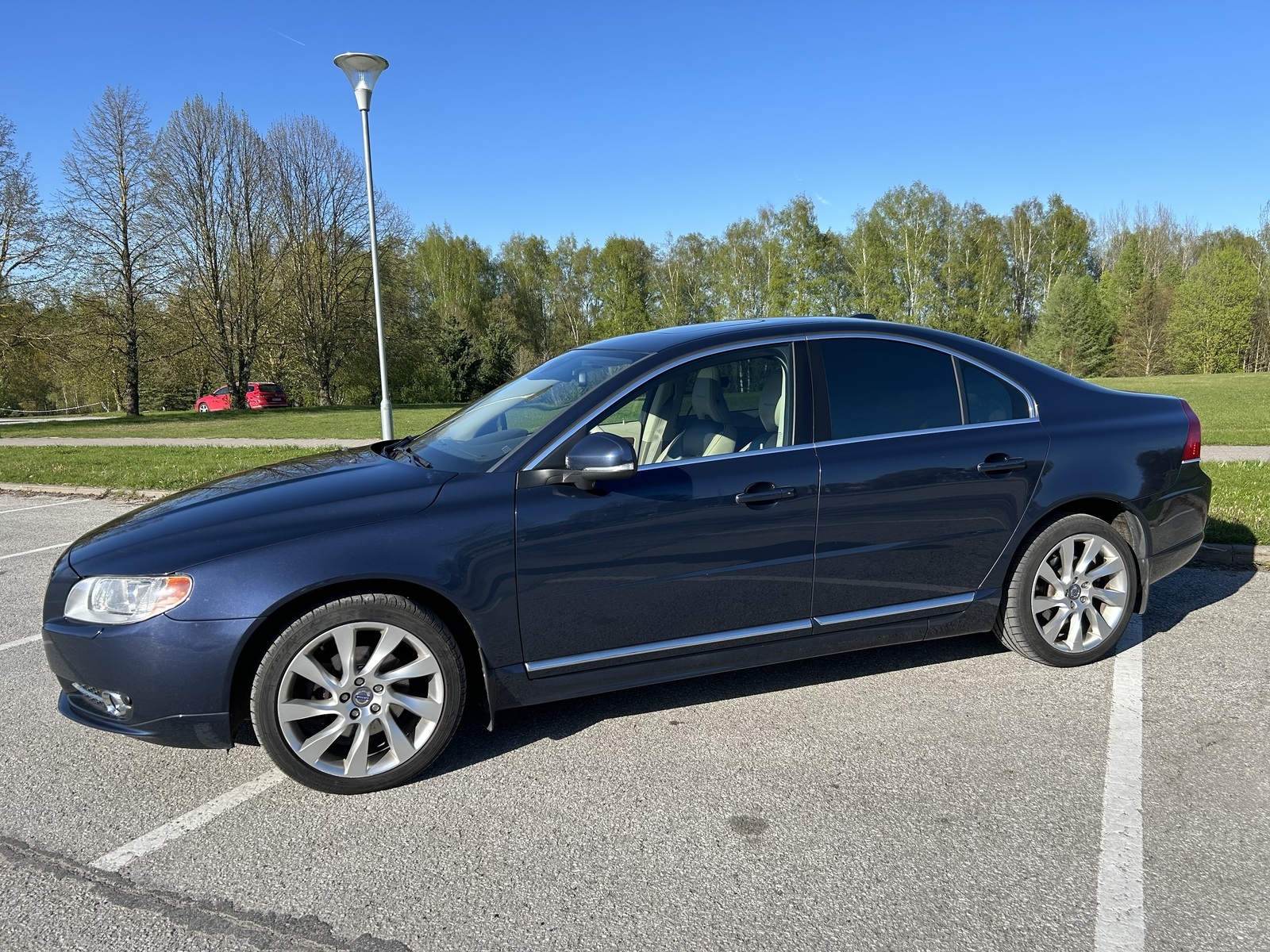 Volvo S80 2011, kuva 2/10