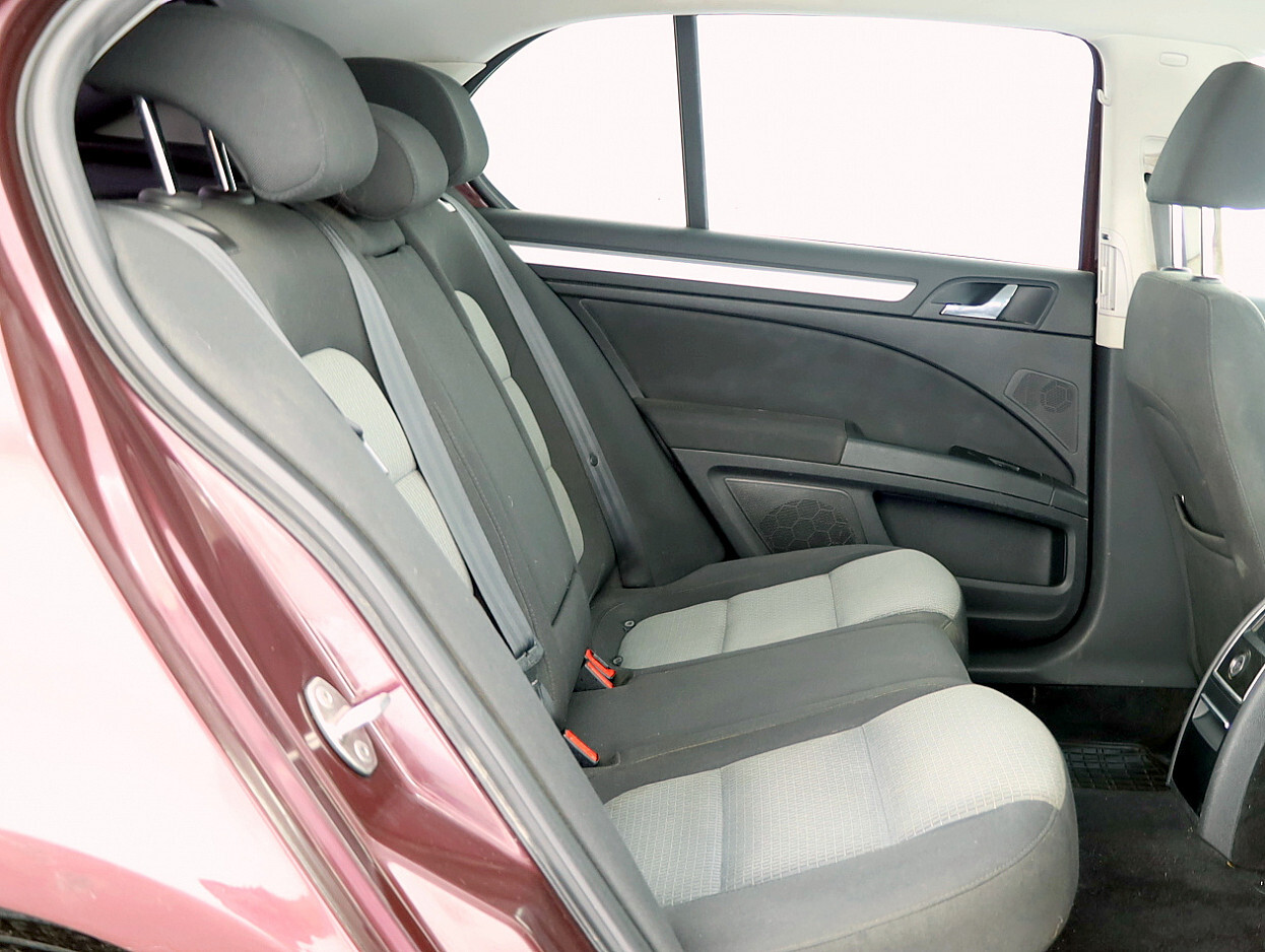 Škoda Superb 2009, kuva 7/7