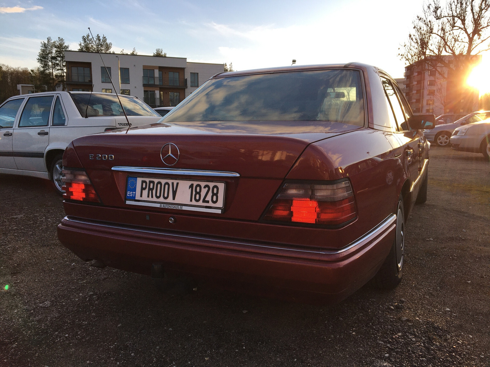 Mercedes-Benz E 200 1995, photo 5/10
